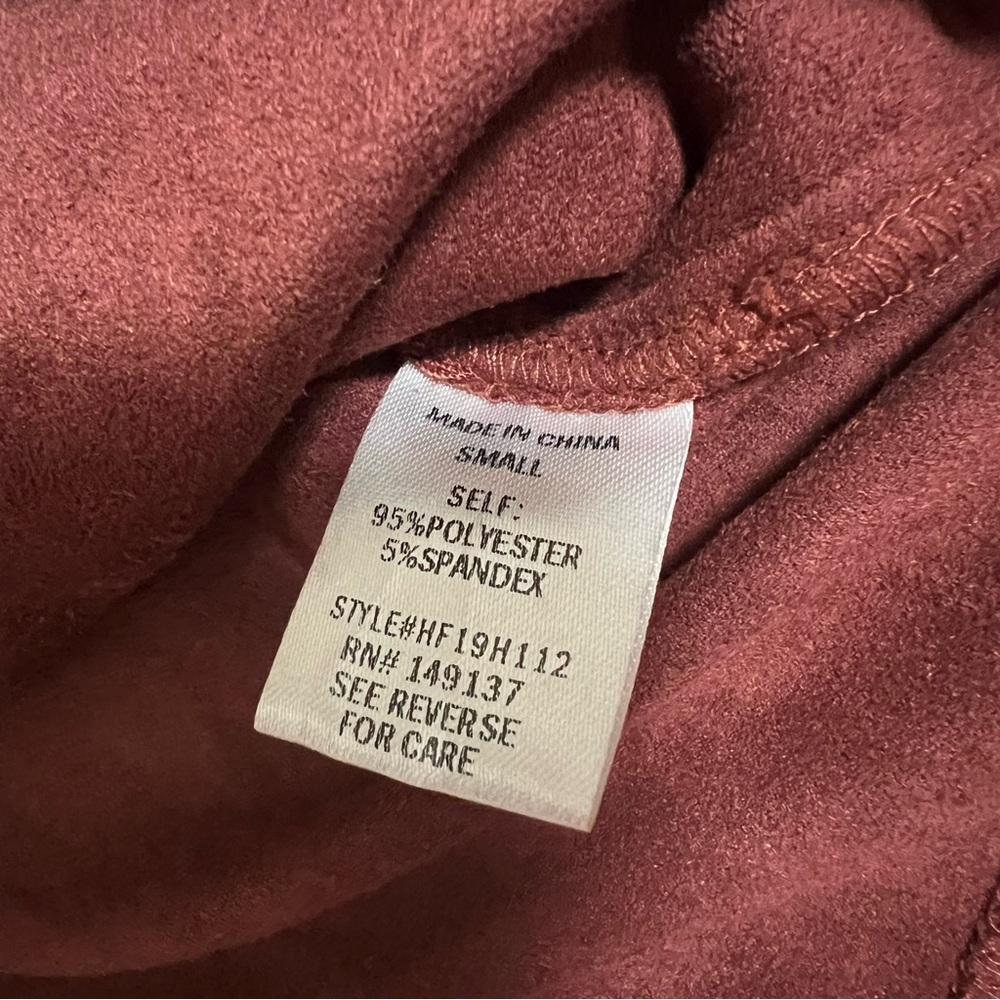 NWT Altar’s State Women’s Faux Suede Mini Twist Knot Skirt Burgundy Size S - Picture 5 of 7